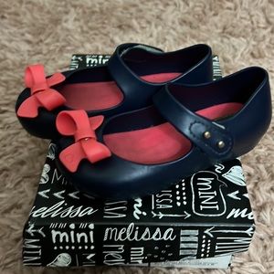 Girls Mini Melissa sandals 8T